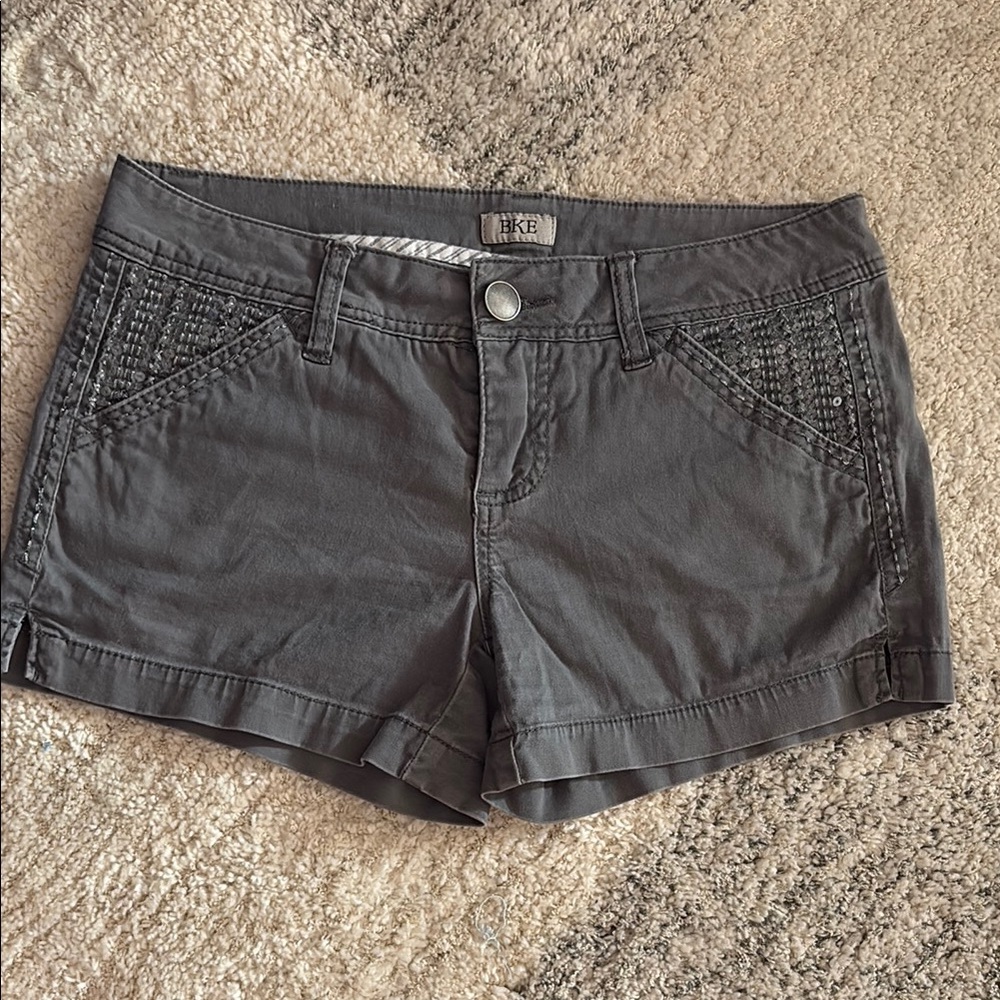 BKE Gray Cargo Shorts Versatile Cotton Blend